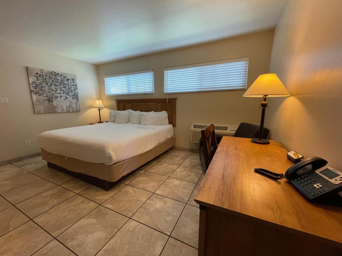 Arizona Sunset Inn & Suites Willcox Exterior foto
